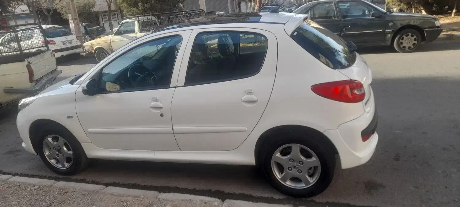 207پانا اتومات مدل۱۴۰۴|خودرو سواری و وانت|نسیم‌شهر, |دیوار