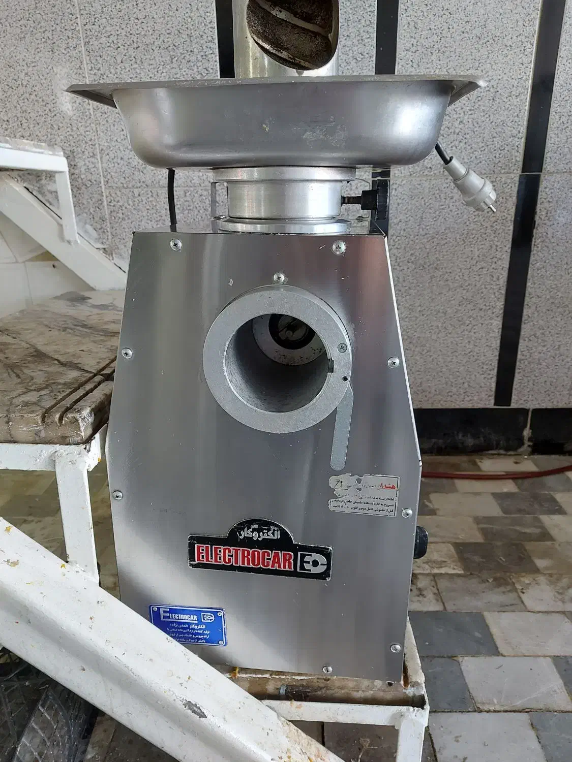 چرخ گوشت گیربکسی و صنعتی|کافی‌شاپ و رستوران|قم, باسکول|دیوار