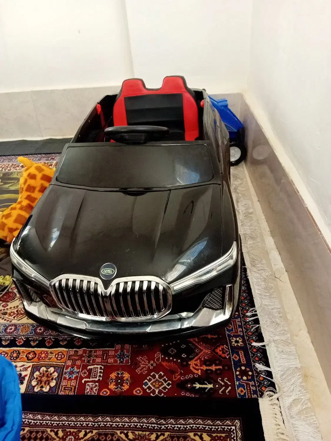 ماشین شارژی|اسباب‌بازی بچه|فیروزآباد (فارس), |دیوار