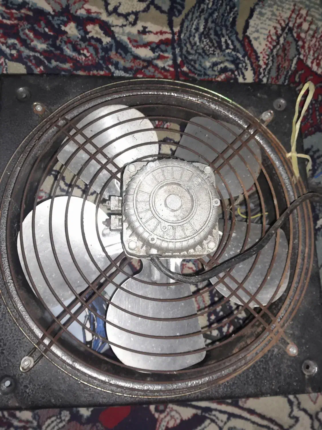 تهویه هوا|پنکه و تصفیه‌کنندهٔ هوا|کیاشهر, |دیوار