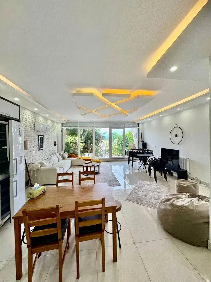 ویلا فلت دنج و اروم//شهرک قدیمی جنگلی|فروش خانه و ویلا|لاهیجان, گلستان|دیوار