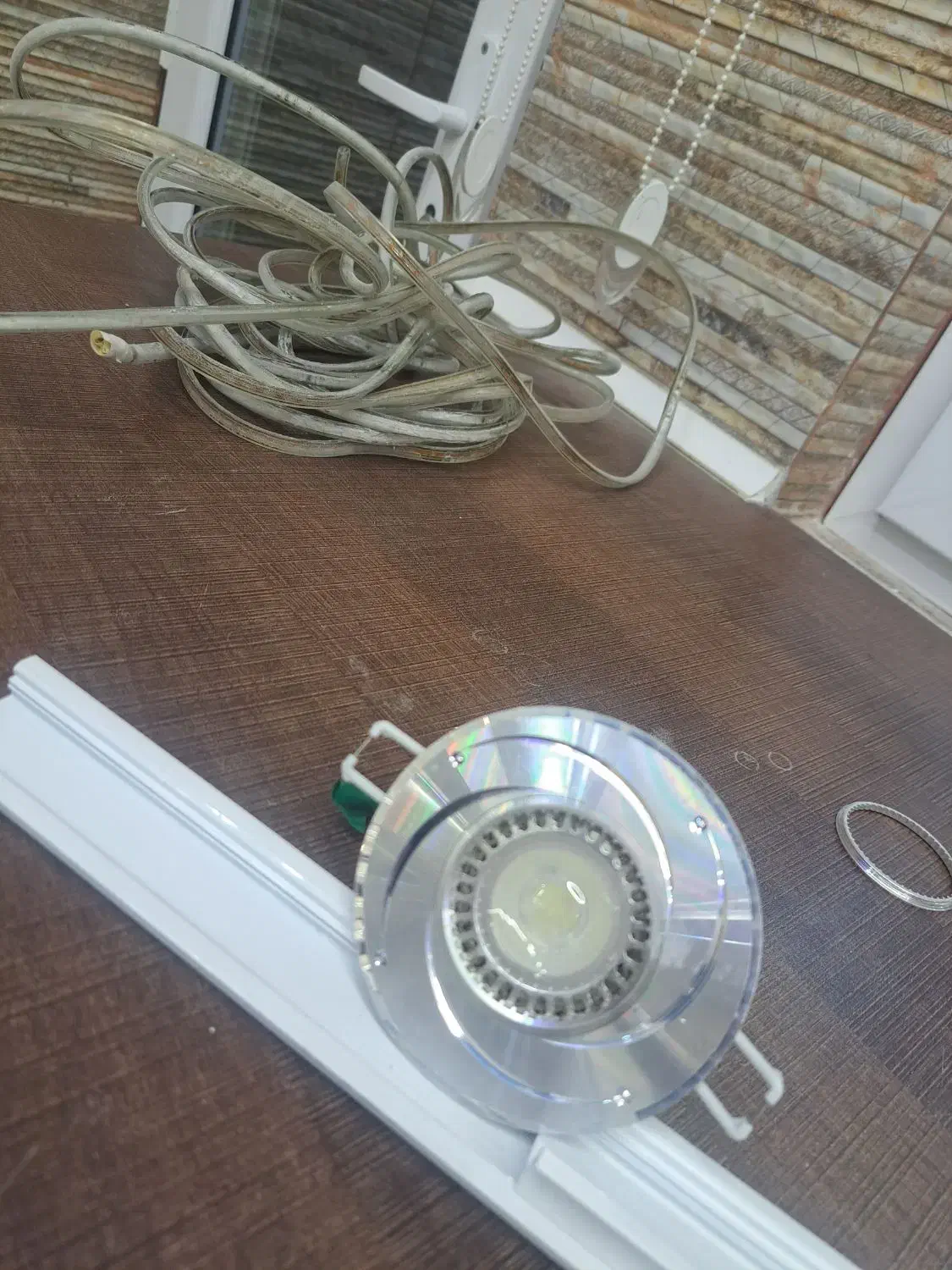 هالوژن|لامپ و چراغ|لاهیجان, فیاض|دیوار