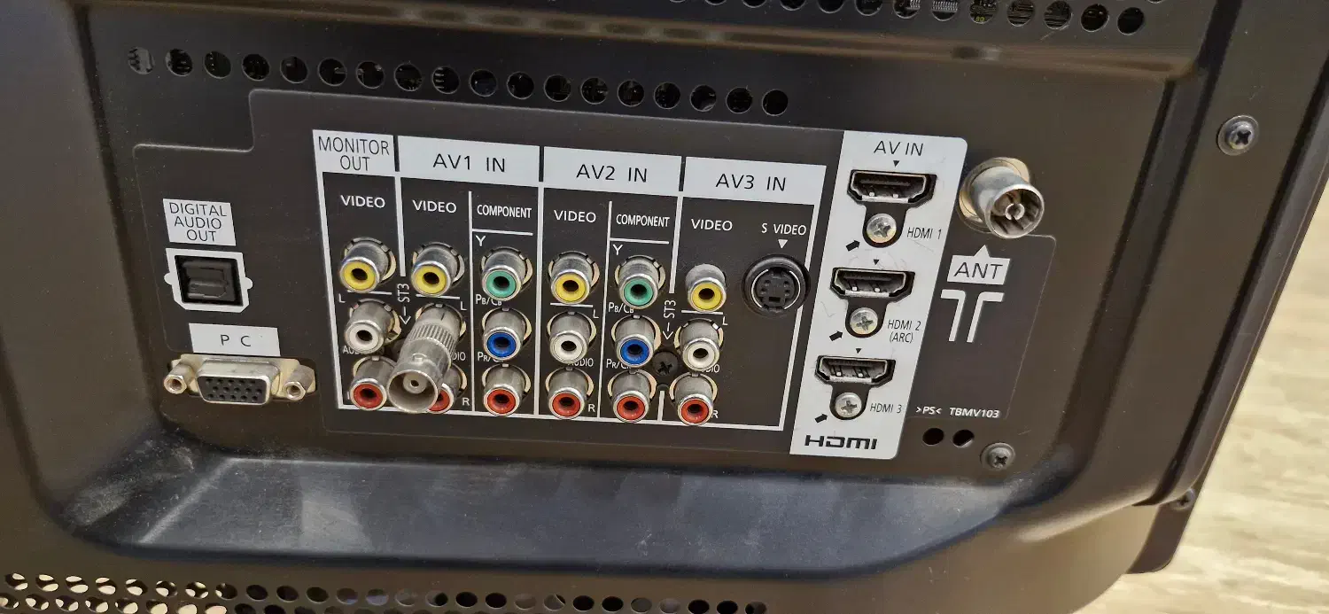 تلویزیون و مانیتور ۴۲ اینچ پاناسونیک|تلویزیون و پروژکتور|تهران, جردن|دیوار