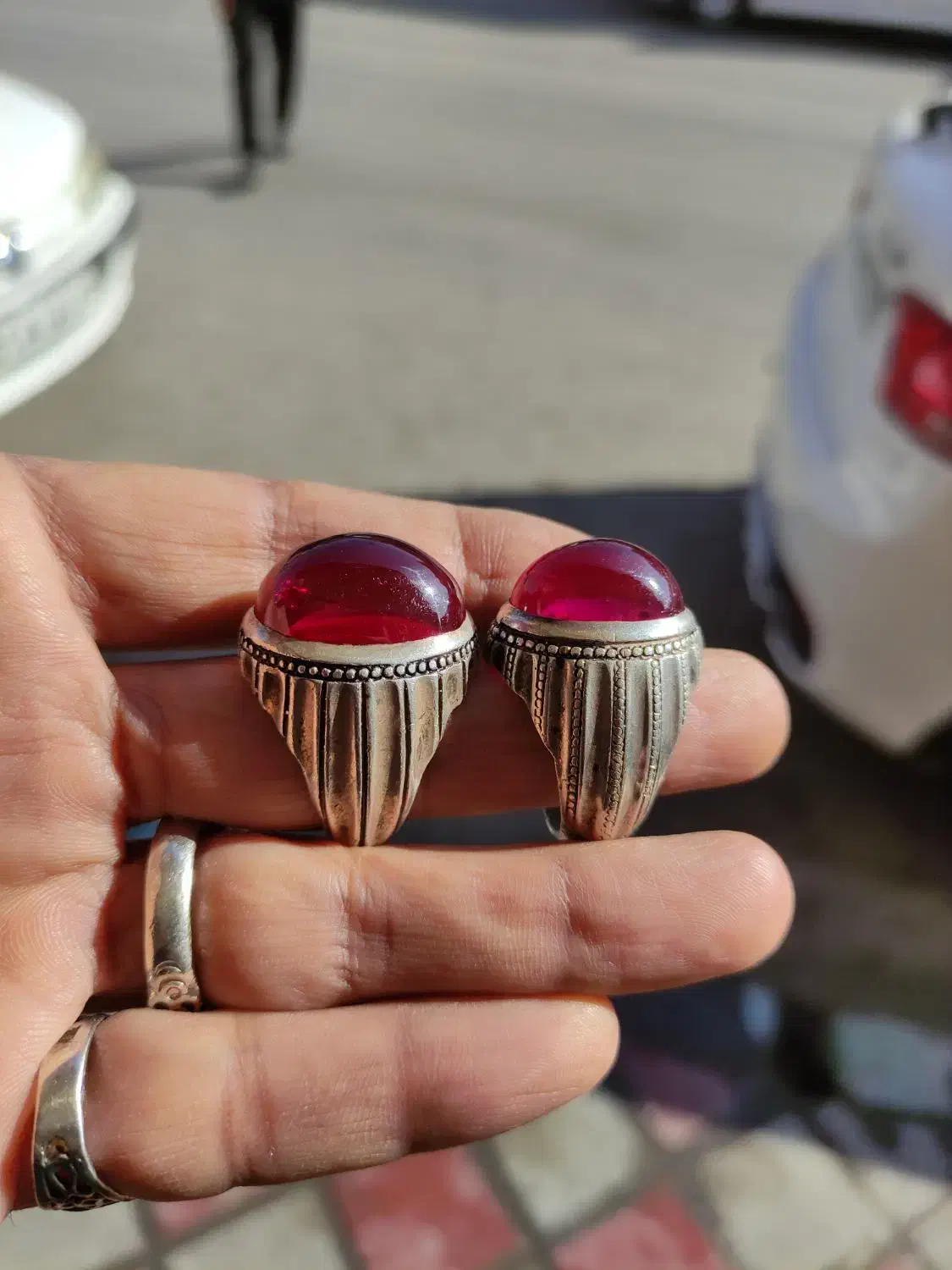 یاقوت سرخ آلمانی|بدلیجات|پیر بکران, |دیوار