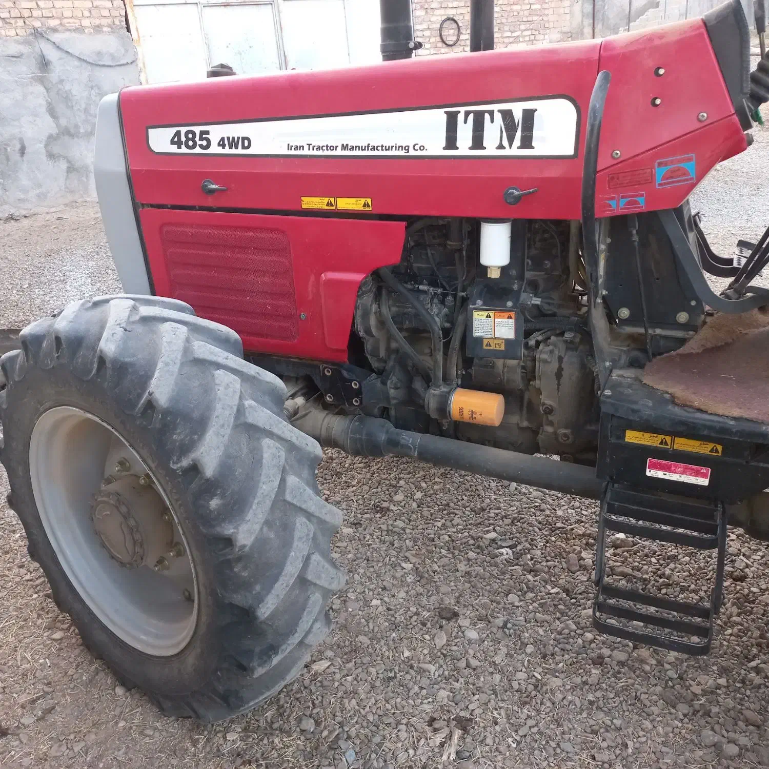 تراکتور ۴۸۵مدل۴۰۰|خودرو سنگین|شادیان, |دیوار