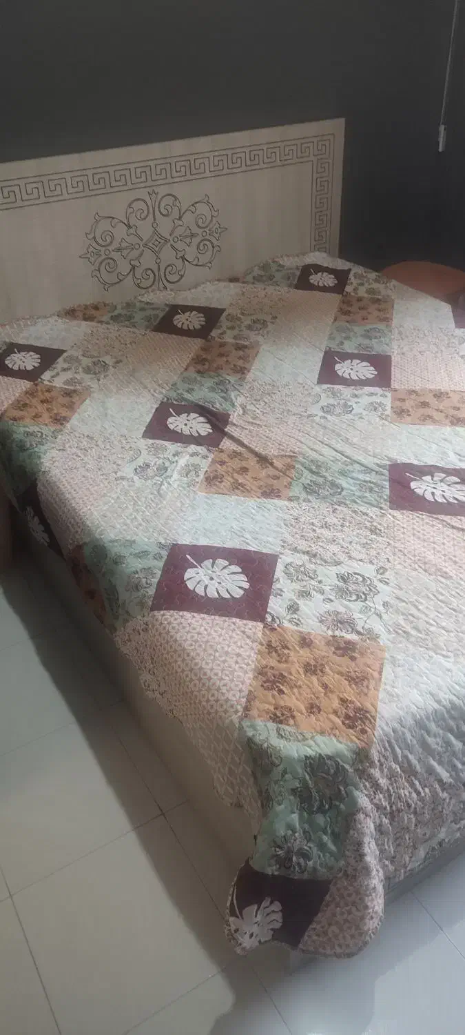 تخت دو نفره|تخت و سرویس خواب|رشت, دیلمان|دیوار