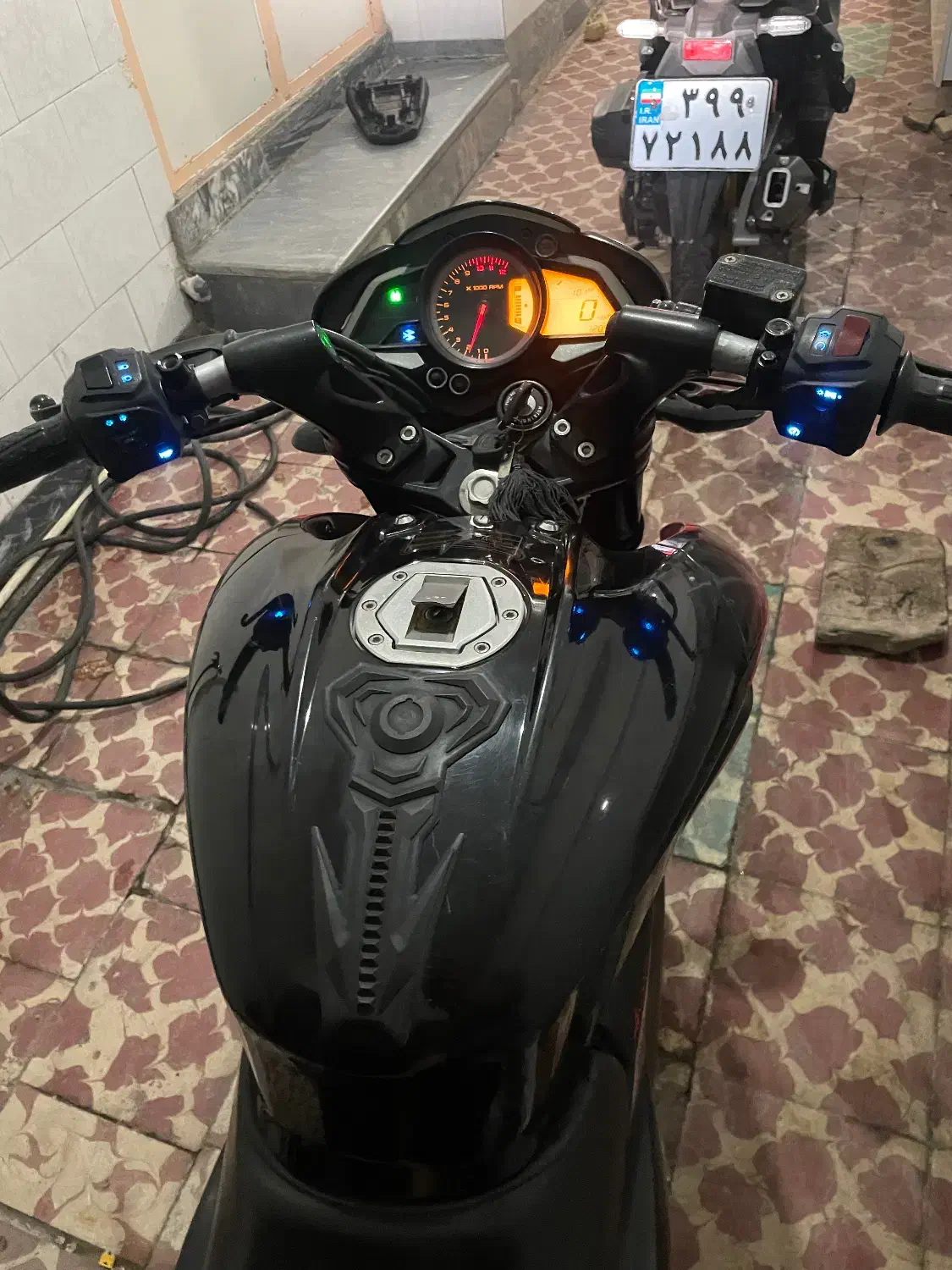 ns200|موتورسیکلت|تبریز, |دیوار