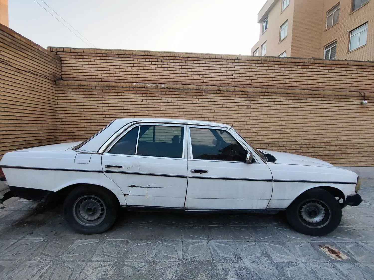 بنز ۲۳۰ ۱۹۸۰|خودرو کلاسیک|سهند, |دیوار