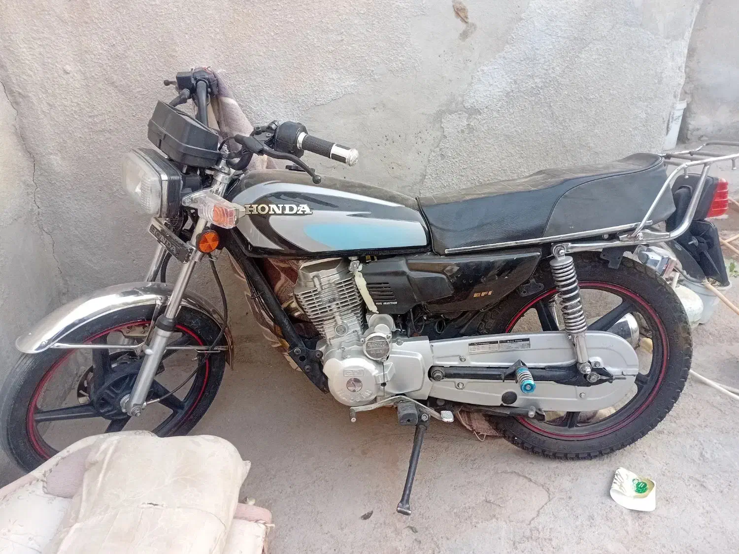 موتورسیکلت|موتورسیکلت|تربت‌حیدریه, پایانه مسافربری تربت حیدریه|دیوار