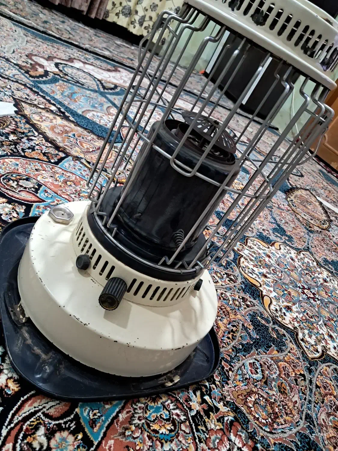 چراغ نفتی اترا|بخاری، هیتر، شومینه|زابل, |دیوار