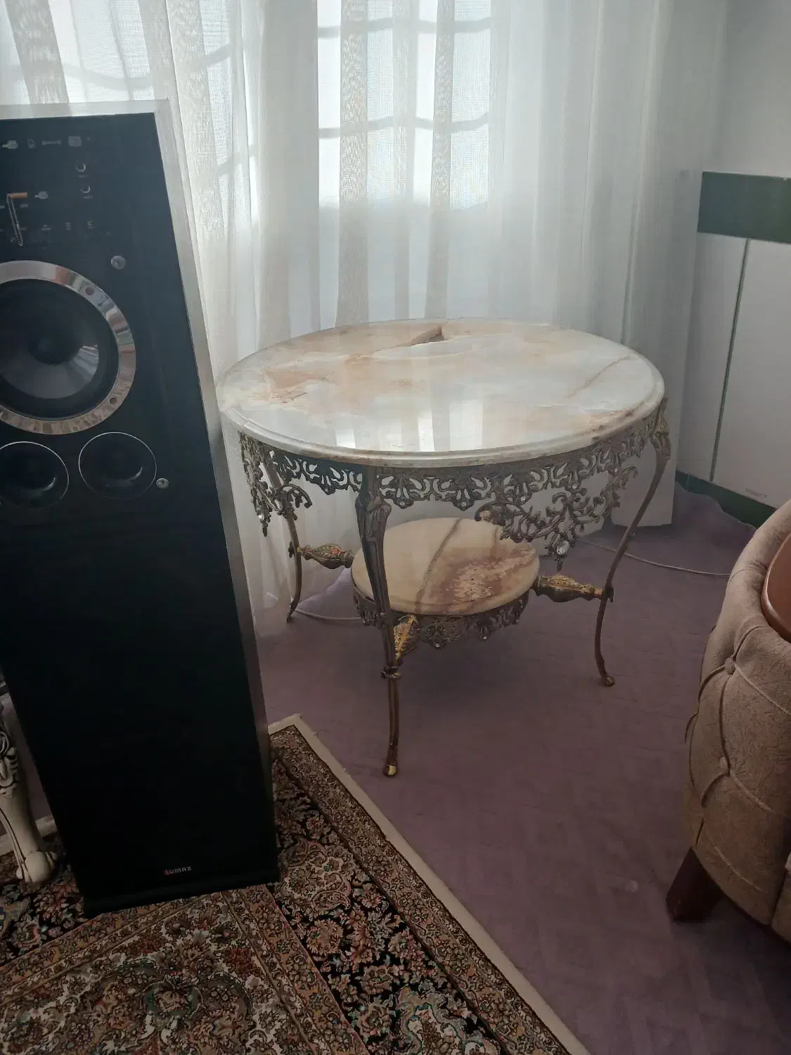 میز بزرگ اصل برز|میز تلفن|میاندوآب, |دیوار