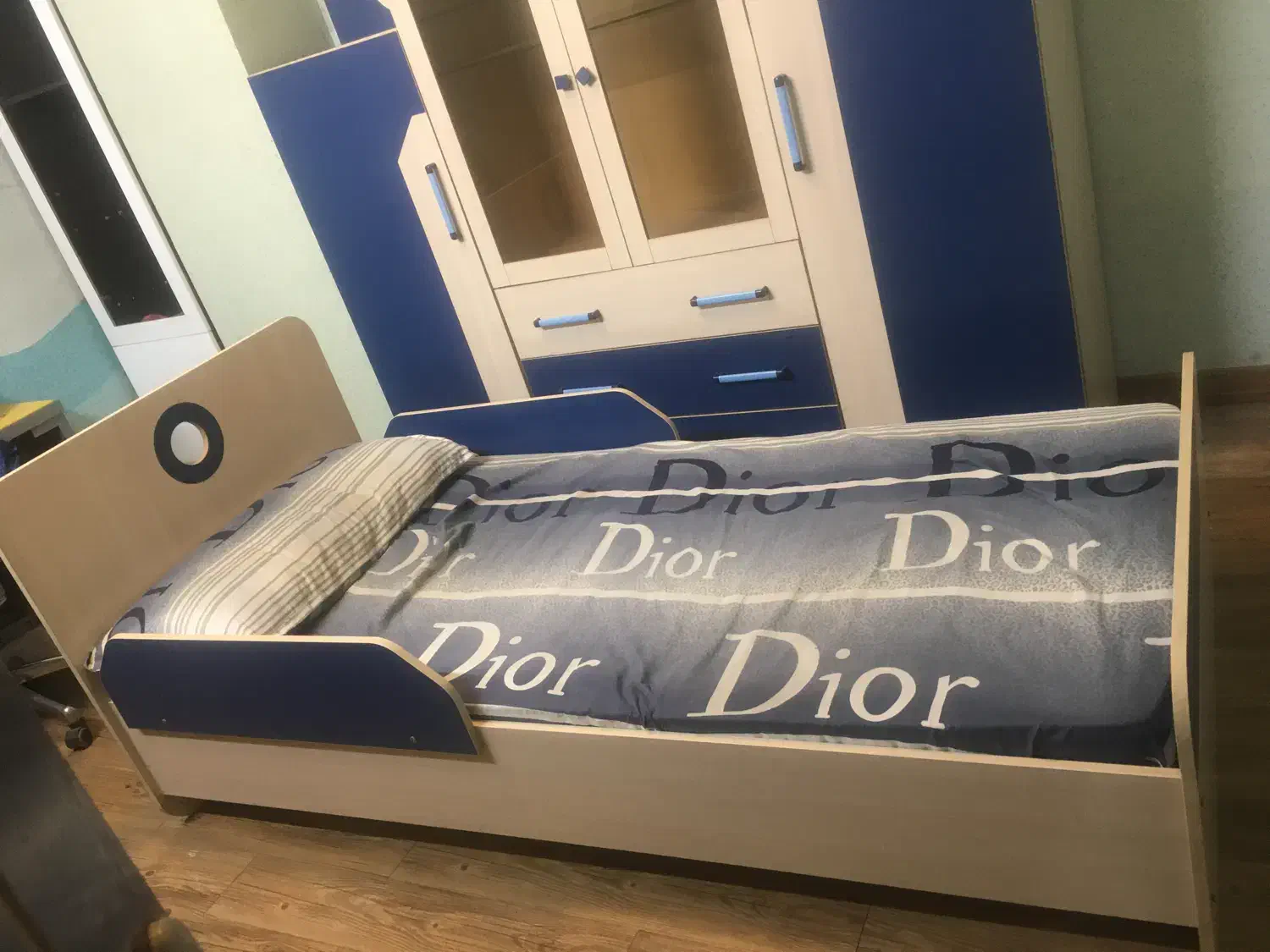 سرویس خواب نوجوان|تخت و سرویس خواب|اصفهان, شهرک کوثر|دیوار