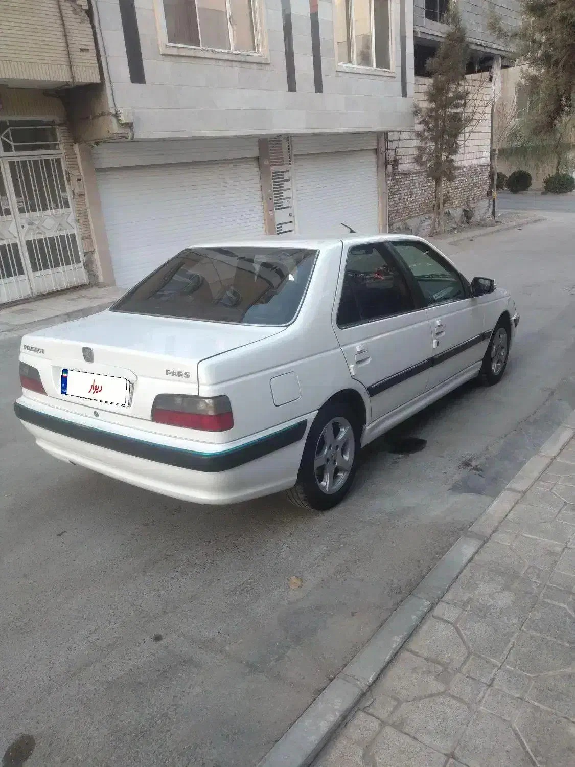 پژو پارس سال۱۴۰۱سفارشی بدون رنگ  دریچه سیمی|خودرو سواری و وانت|مشهد, چهارچشمه|دیوار
