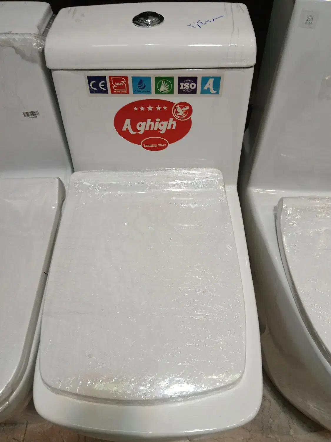 فرنگی خروجی ده عقیق|لوازم سرویس بهداشتی|تهران, علی‌آباد|دیوار