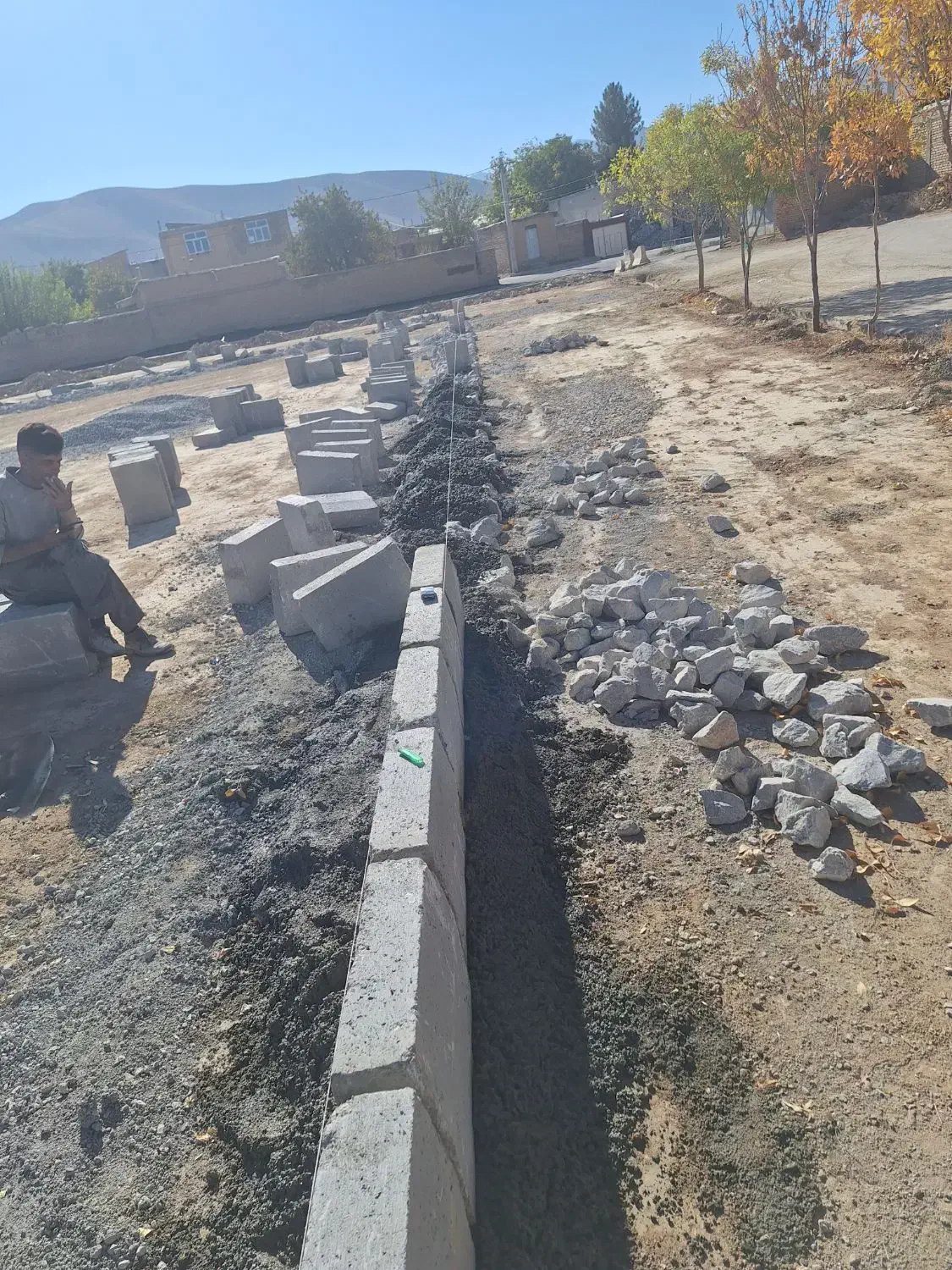 کارگر روزمزد|استخدام معماری، عمران و ساختمانی|شهرکرد, |دیوار