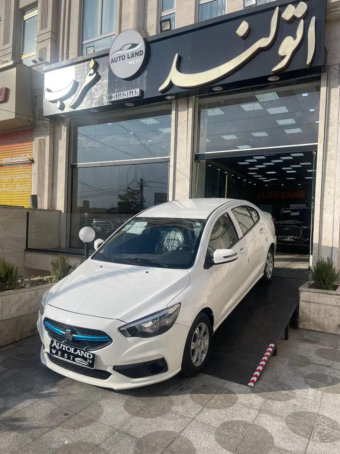 شاهین بدون سانروف خشک مدل ۱۴۰۴ نقد واقساط|خودرو سواری و وانت|تهران, گلستان (شهرک راه آهن)|دیوار