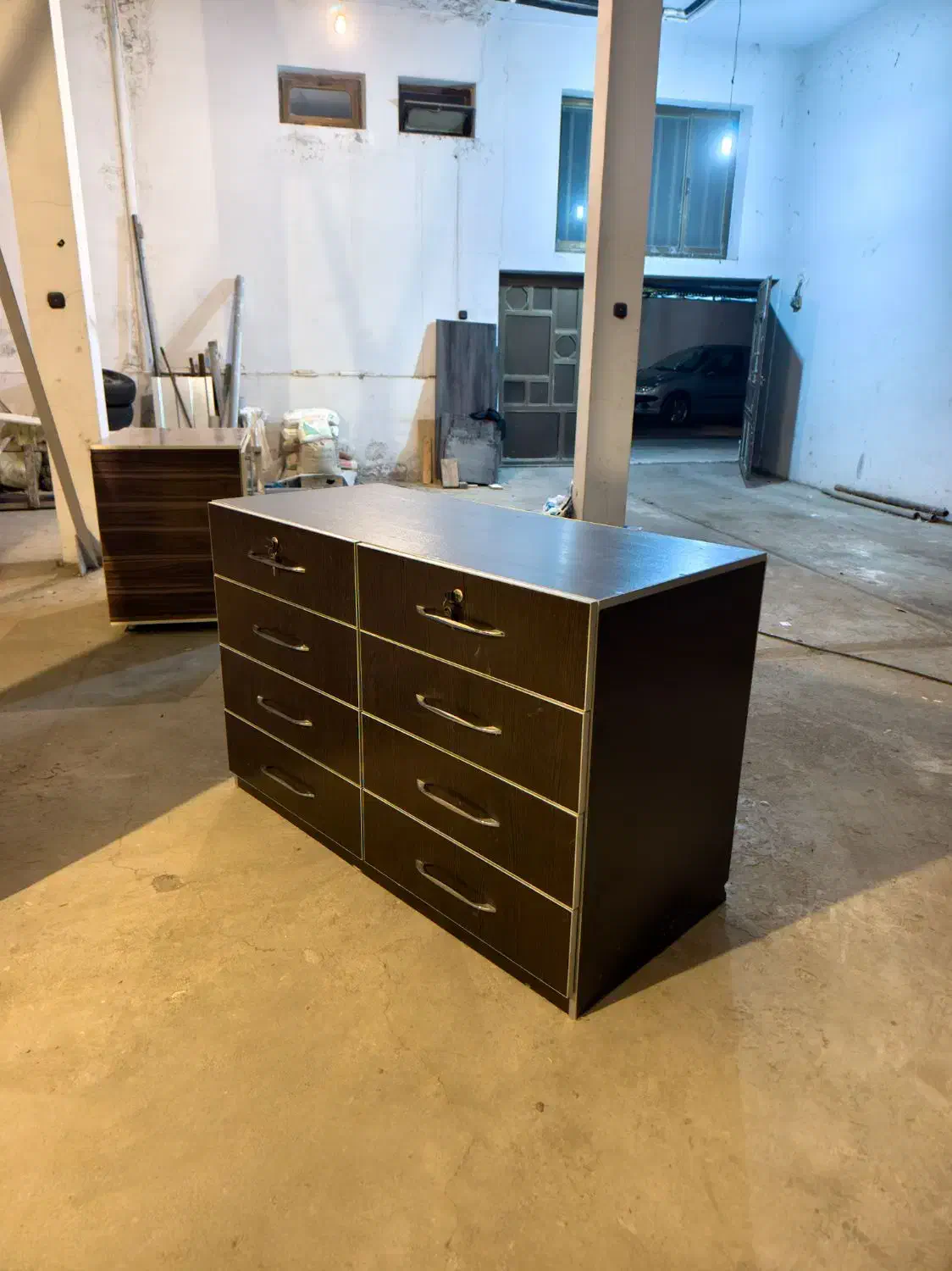 دراور  ۸کشو|جاکفشی، کمد، دراور|بندر انزلی, امامزاده|دیوار