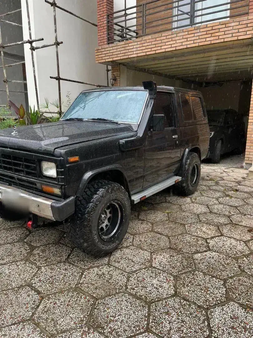 نیسان پاترول 2 در 4 سیلندر 81 مدل ۲۰۰۲|خودرو سواری و وانت|تهران, مجیدیه|دیوار