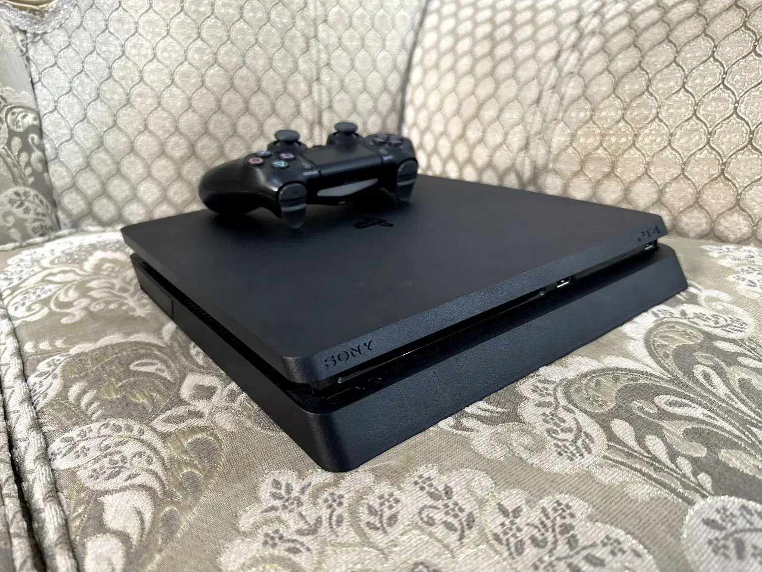 ps4 slim 500gb|کنسول، بازی ویدئویی و آنلاین|شوشتر, |دیوار