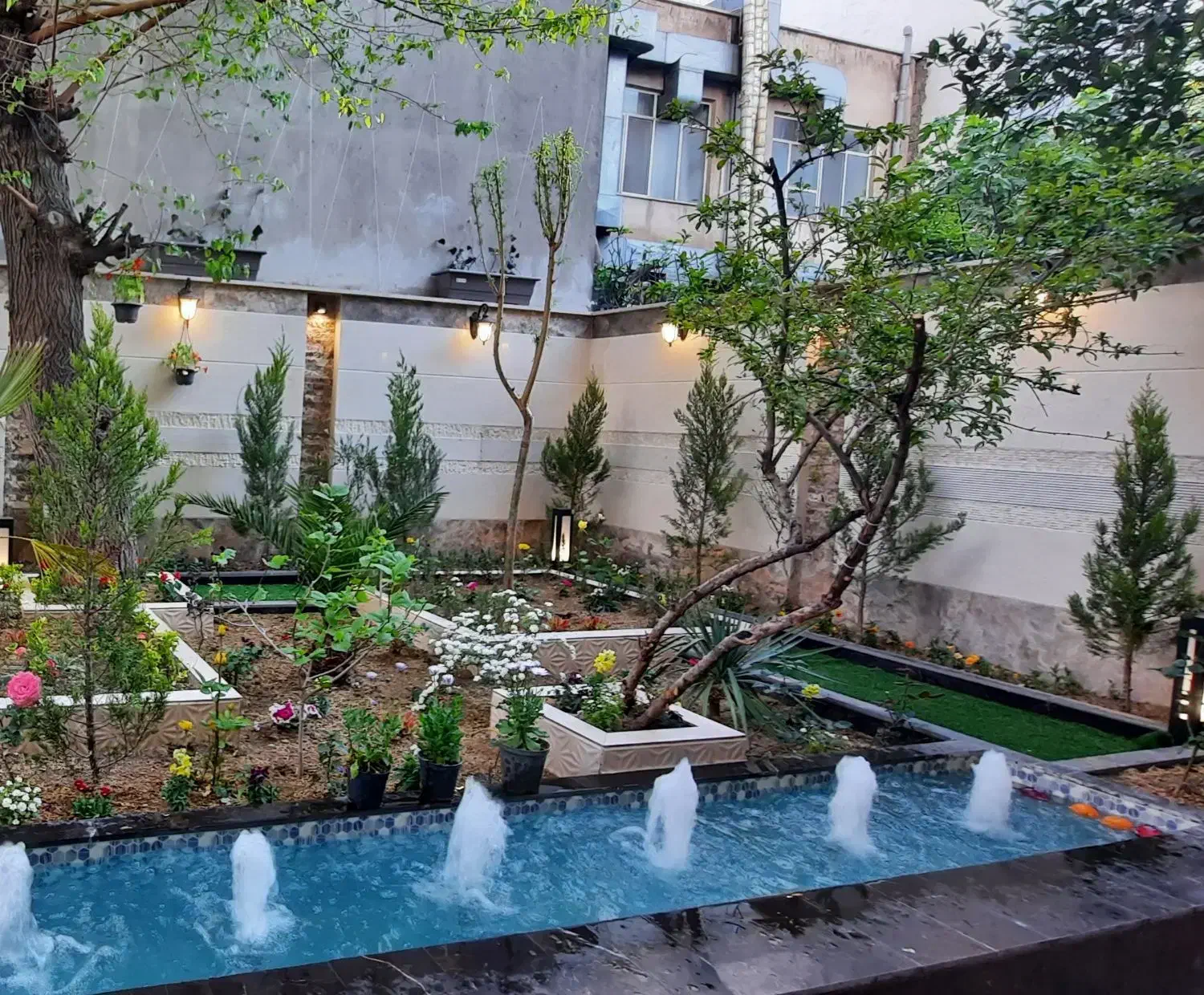 ۲۷۰ متر مستغلات . شمال فاطمی|فروش دفتر کار، اتاق اداری، مطب|تهران, فاطمی|دیوار