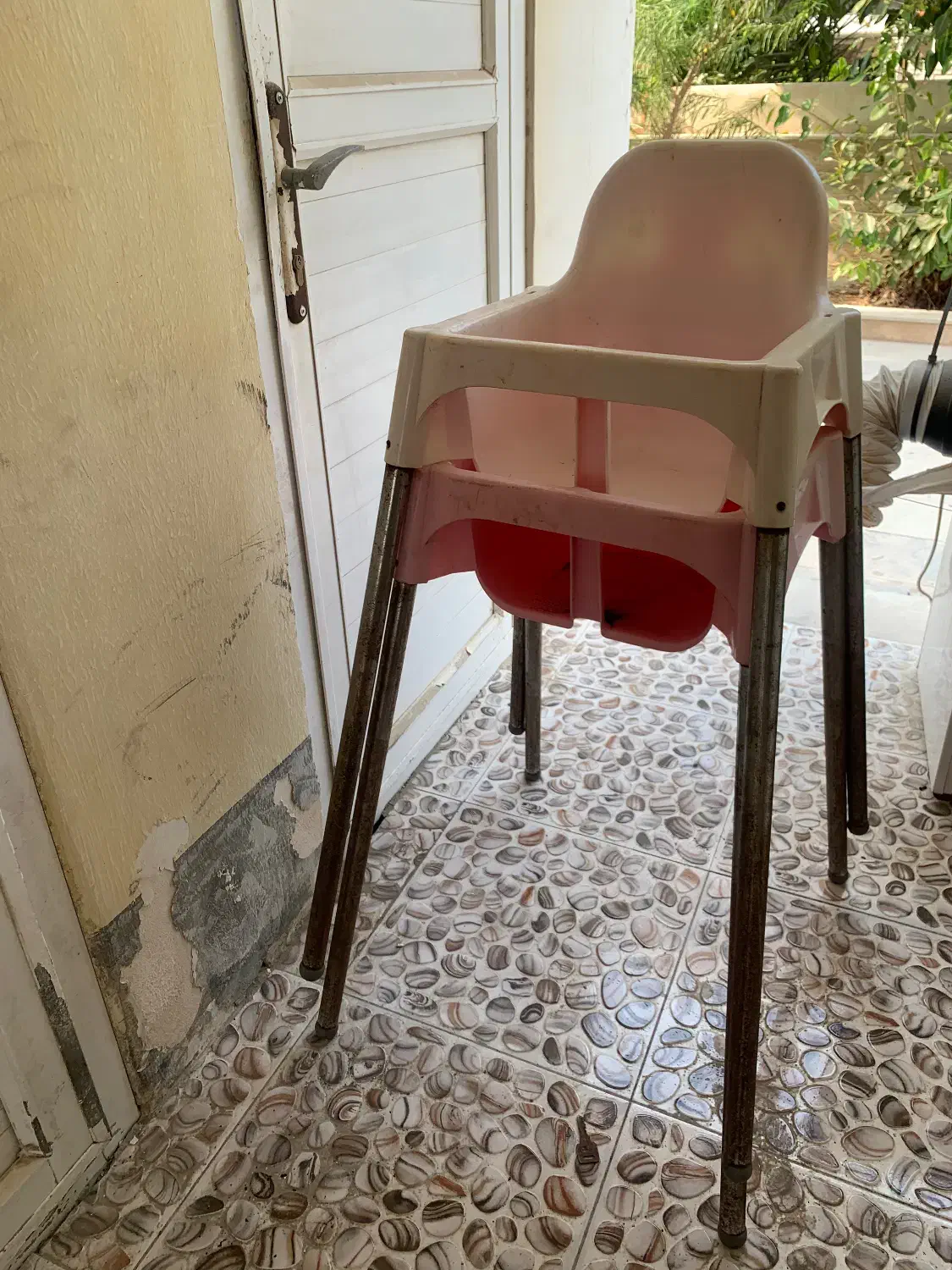 جارو برقی فلر، ۲عدد صندلی کودک،بشقاب و پیش دستی|جاروبرقی، جارو شارژی، بخارشو|کیش, |دیوار