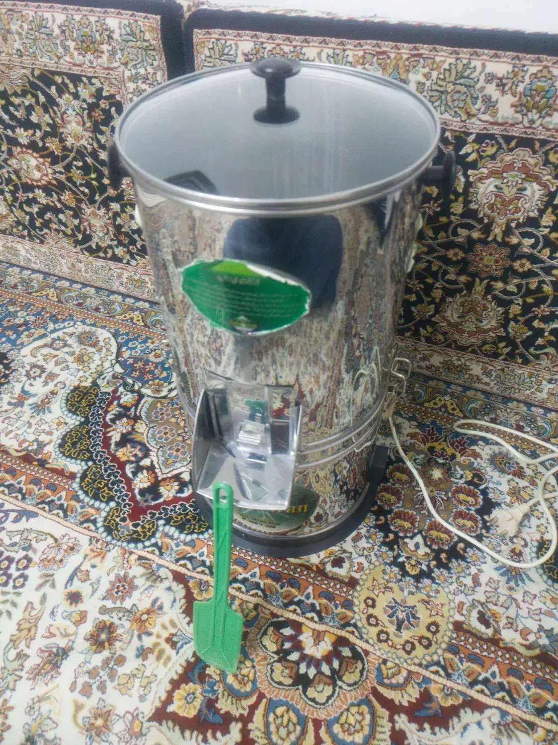 خرد کن|خردکن، آسیاب، غذاساز|قروه, |دیوار