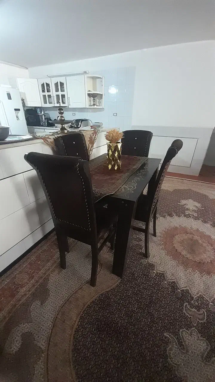 مبل و جلومبلی و میز ناهارخوری و صندلی|مبلمان خانگی و میز عسلی|الیگودرز, |دیوار