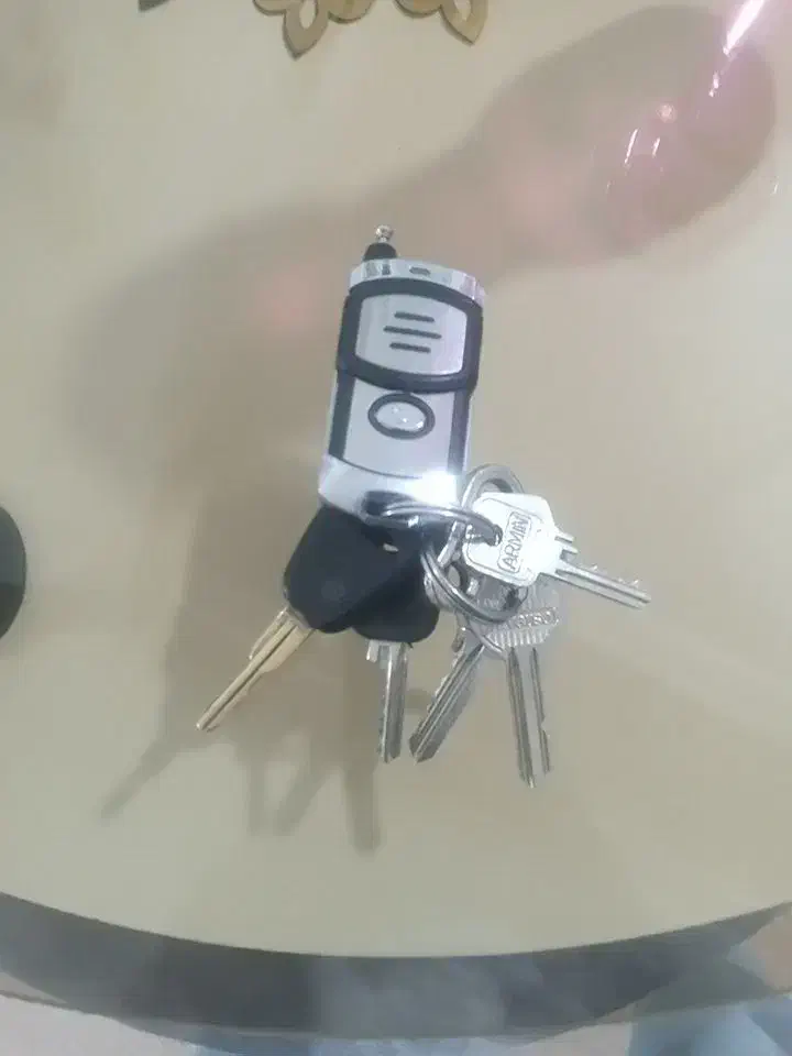 پیداشده|اشیا|مشهد, اروند|دیوار