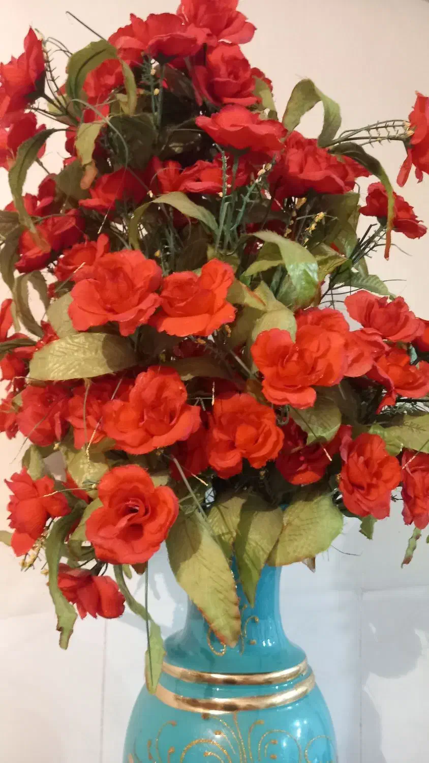 گل و گلدان|گل مصنوعی|قروه, |دیوار