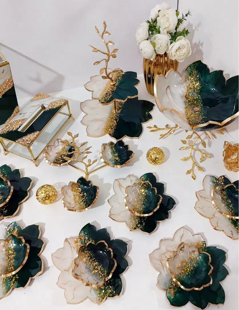 سرویس سبز طلایی|ظروف سرو و پذیرایی|خمینیشهر, |دیوار