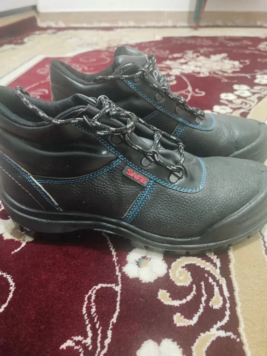کفش ایمنی کار سایز 43|کیف، کفش، کمربند|ایلام, |دیوار