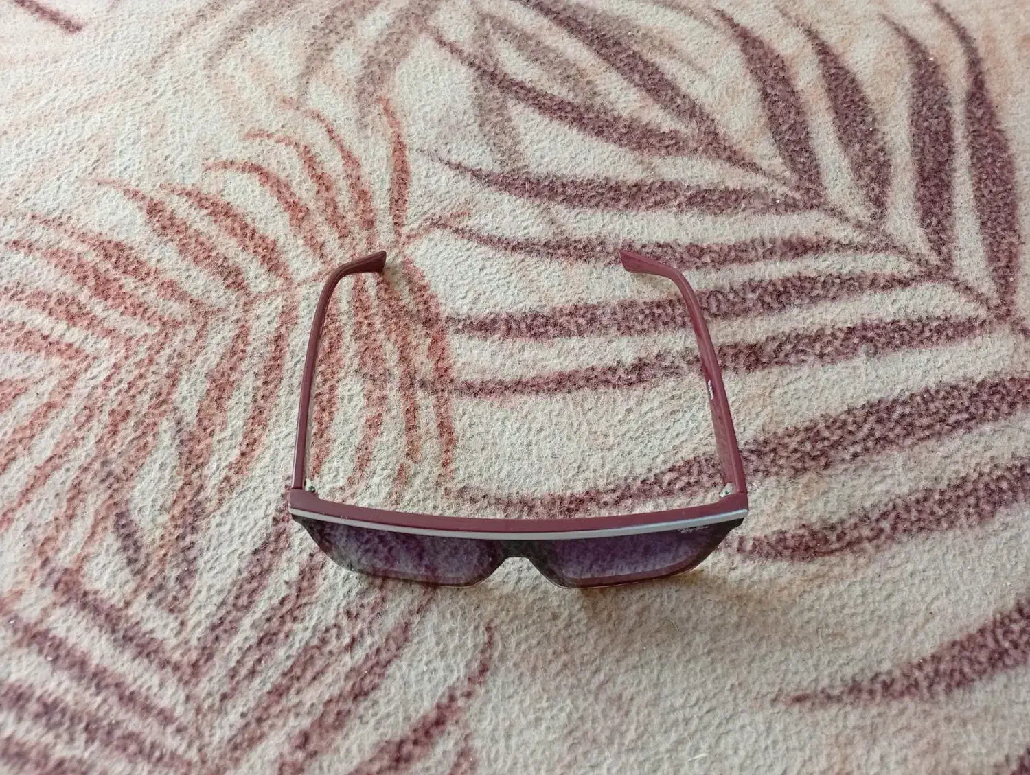 عینک آفتابی|زیورآلات و اکسسوری|جهرم, |دیوار