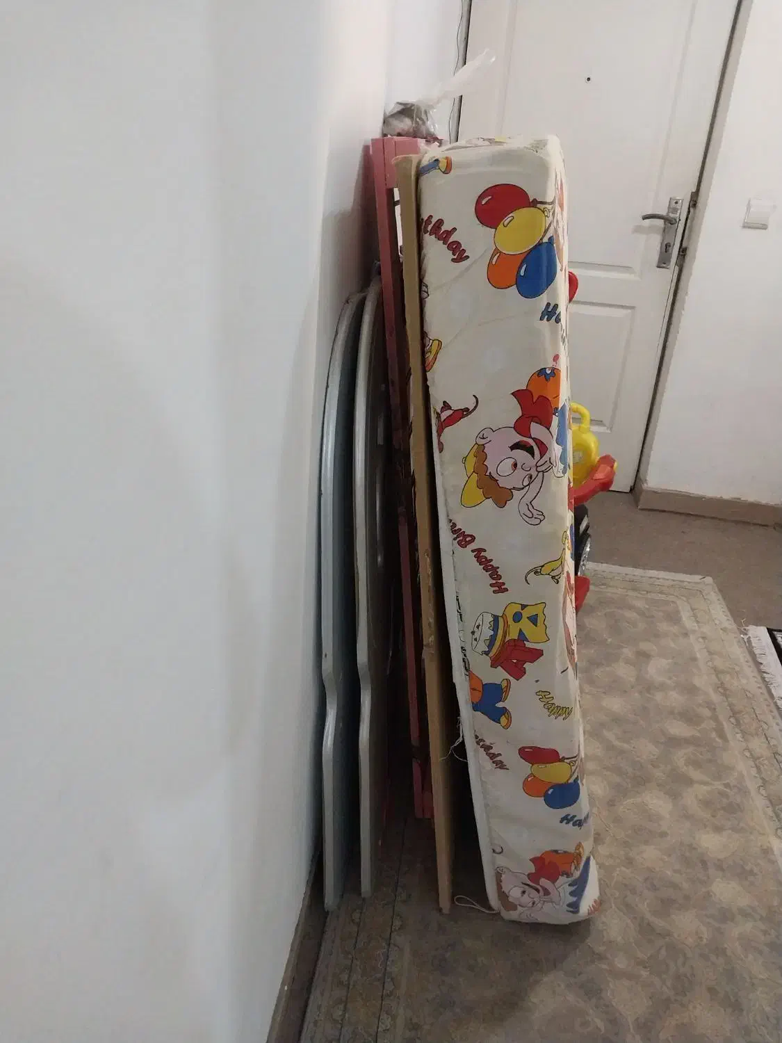 تخت کودک|اسباب و اثاث بچه|بندرعباس, |دیوار