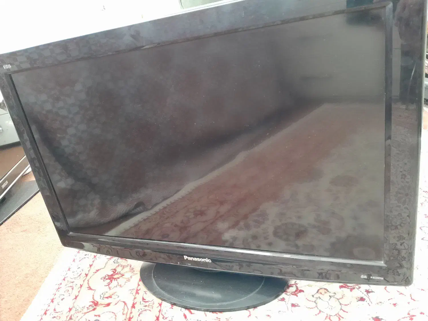 دوعدد تلویزیون ال سیدی|تلویزیون و پروژکتور|مریوان, |دیوار