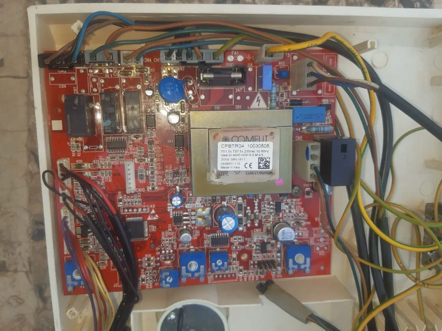 مبلشویی نشت یابی لوله بازکنی لوله کش تعمیرلباسشویی|خدمات پیشه و مهارت|پرند, فاز ۶|دیوار