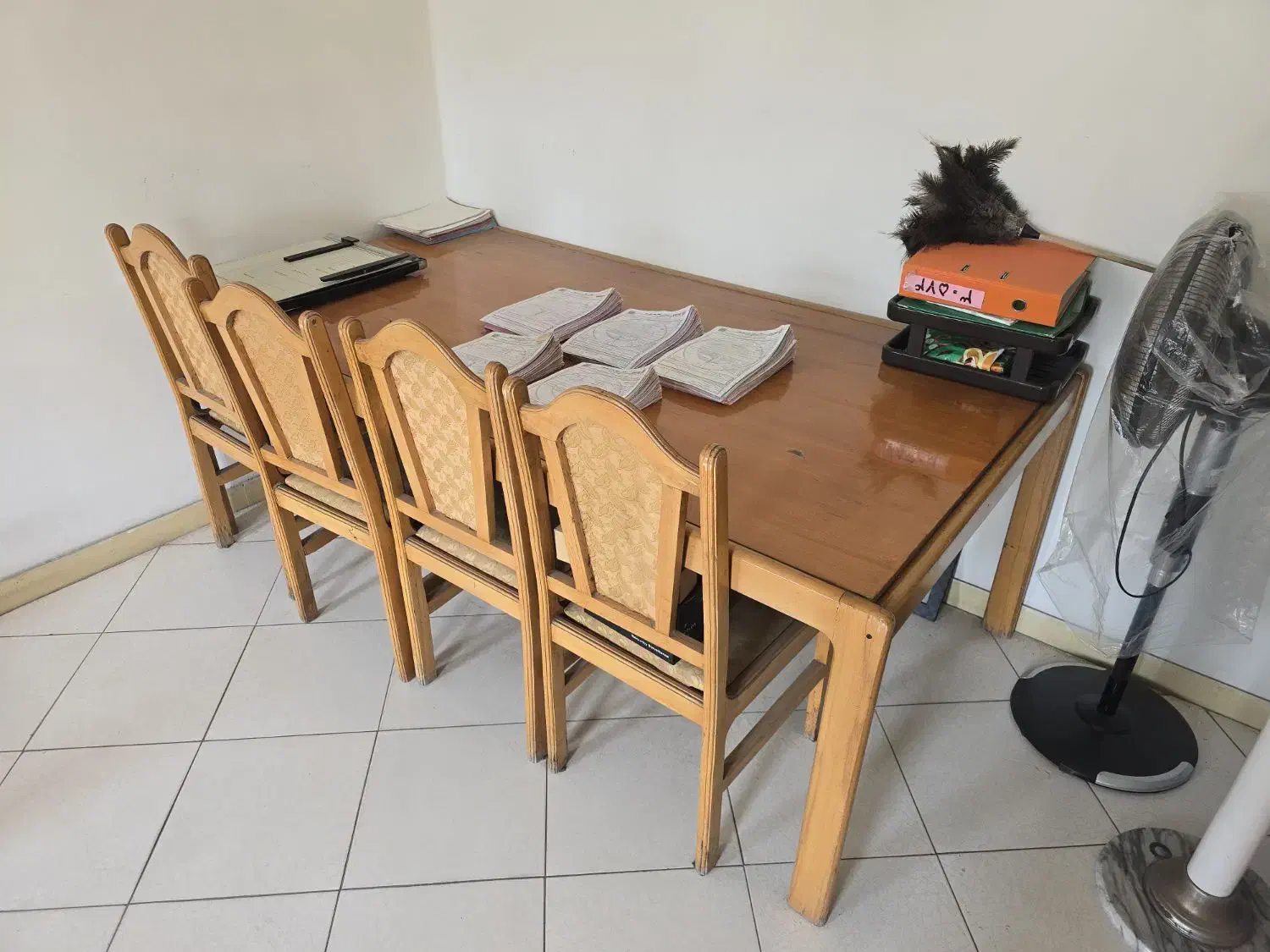 میزنهارخوری ۸نفره|میز و صندلی غذاخوری|ساری, |دیوار