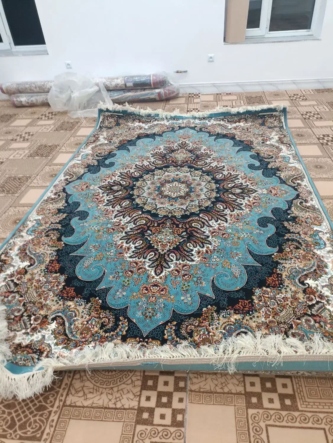 دوجفت فرش شش متری نو 700شانه تراکم 1200|فرش|آبش احمد, |دیوار