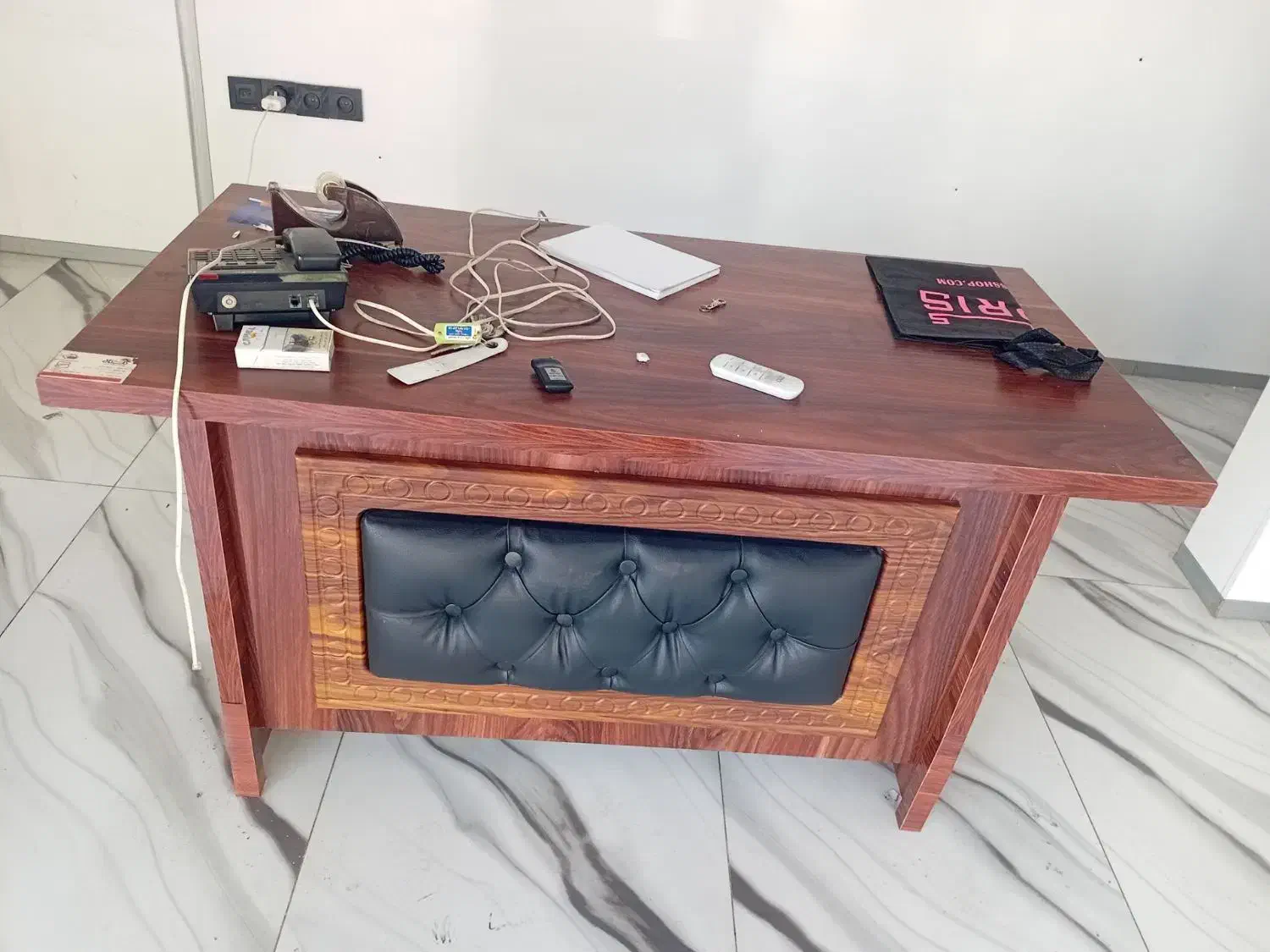 میز|میز تحریر و کامپیوتر|رشت, پارک شهر|دیوار