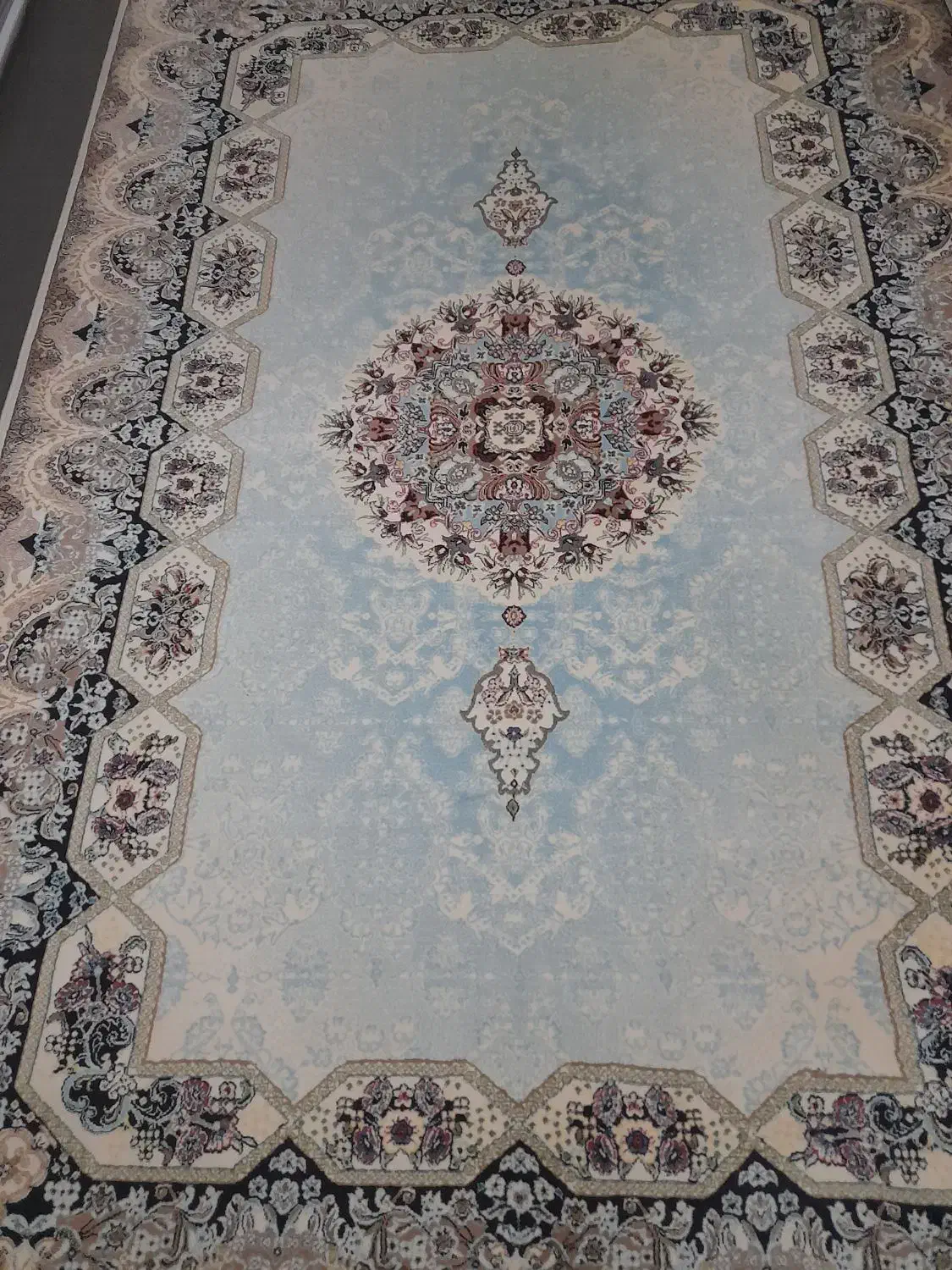 یک عدد فرش ۴ متری بسیار تمیز در حد نو|فرش|تهران, دکتر هوشیار|دیوار