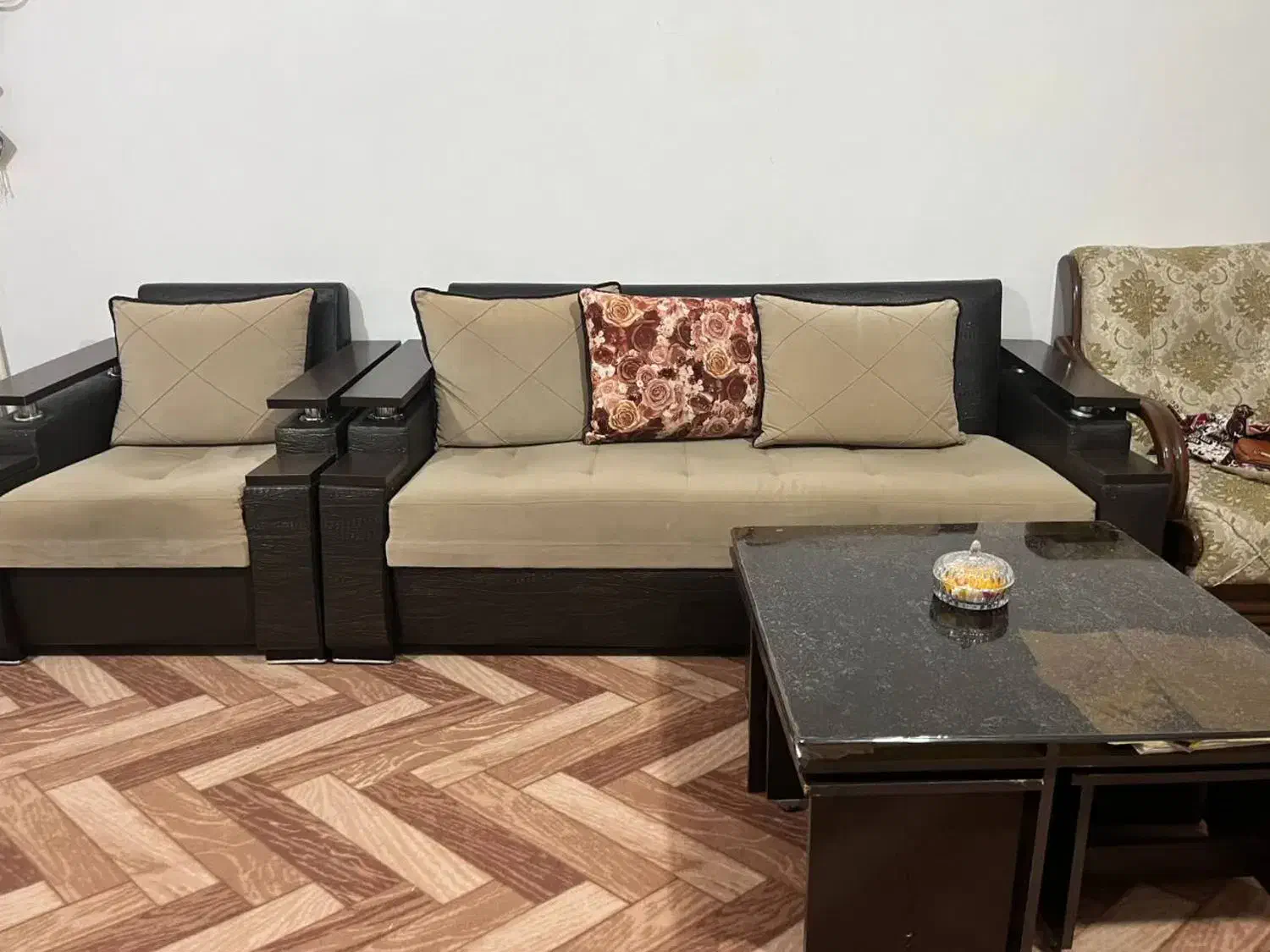 مبل ۷نفره ۶میلیون تومان|مبلمان خانگی و میز عسلی|اردبیل, |دیوار