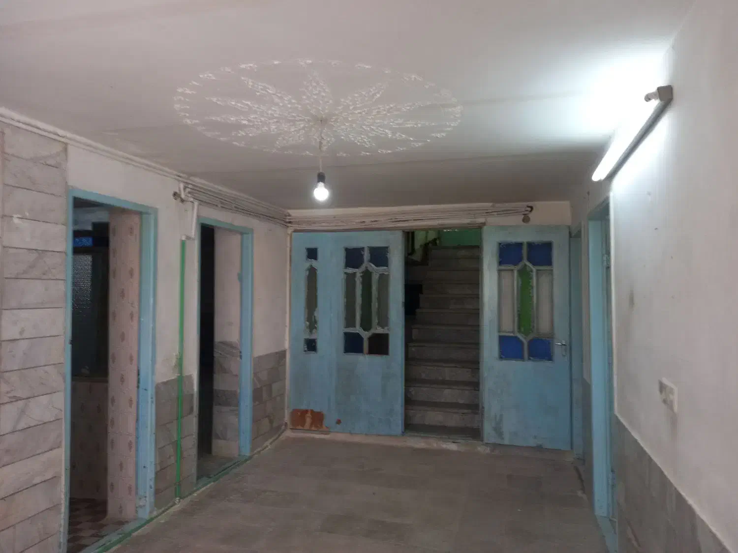 ویلایی رهن واجاره دربست خیابان کارگران ۱۵|اجارهٔ خانه و ویلا|بیرجند, |دیوار