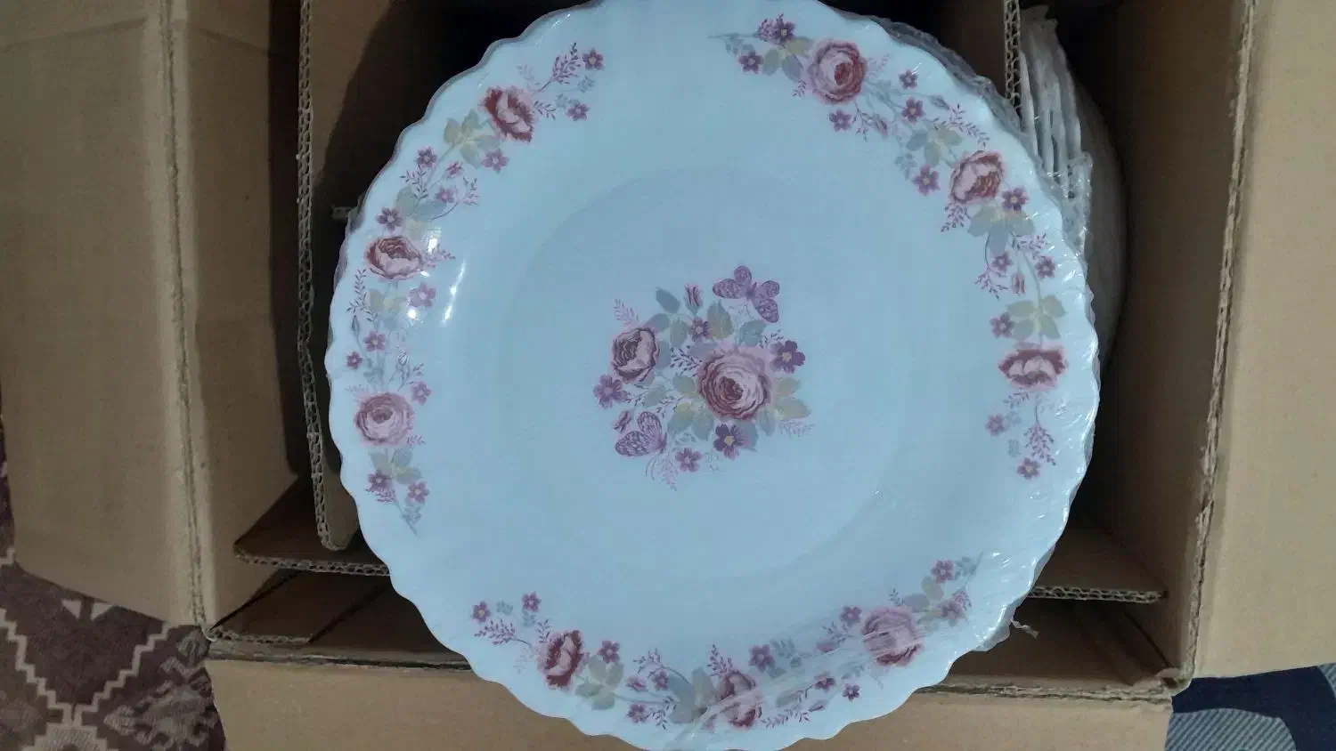 فروش سرویس آرکوپال ۶ نفره نو نو|ظروف سرو و پذیرایی|شیراز, امام حسین|دیوار