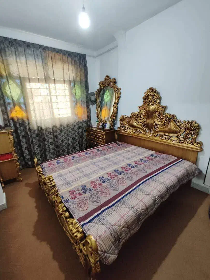 سرویس خواب|تخت و سرویس خواب|رشت, امین الضرب|دیوار