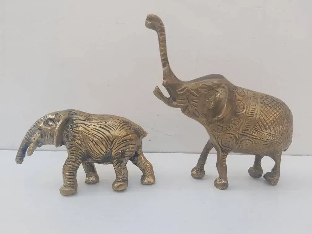 مجسمه برنجی تندیس|مجسمه، تندیس، ماکت|تهران, سنگلج (شاپور)|دیوار