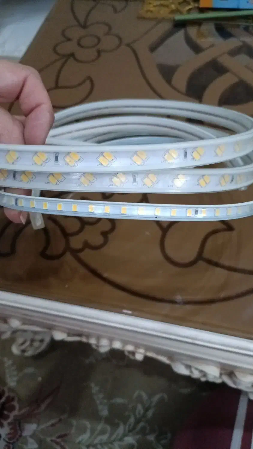 تعدادی لوازم برقی درحد نو|لامپ و چراغ|نیشابور, مازول|دیوار