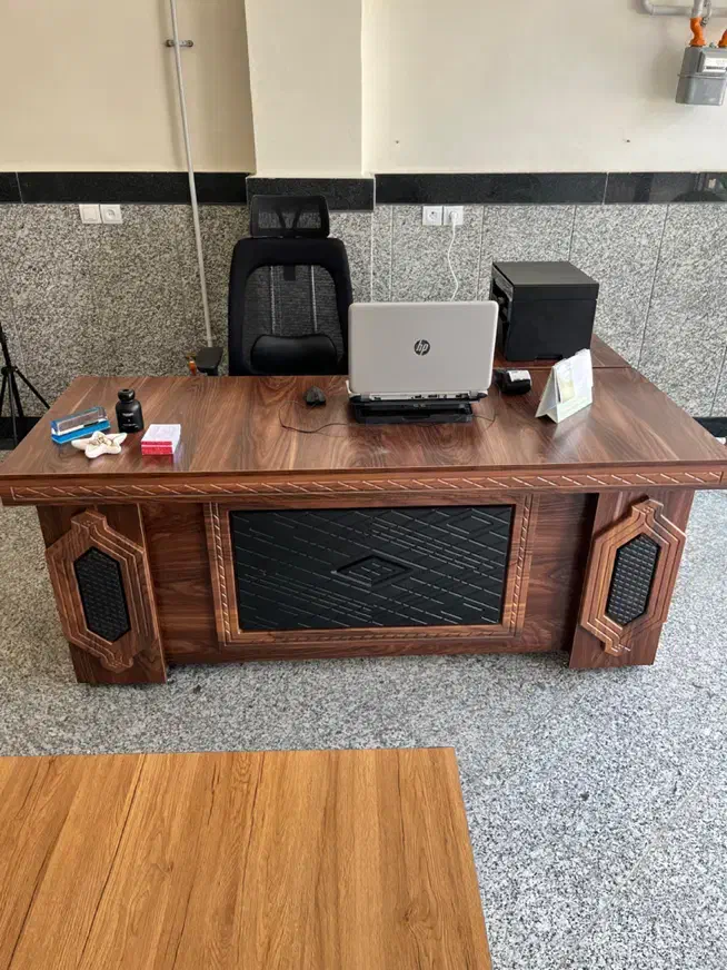 منشی خانم برای تایم اداری ۸ تا ۱۴|استخدام اداری و مدیریت|گنبد کاووس, |دیوار