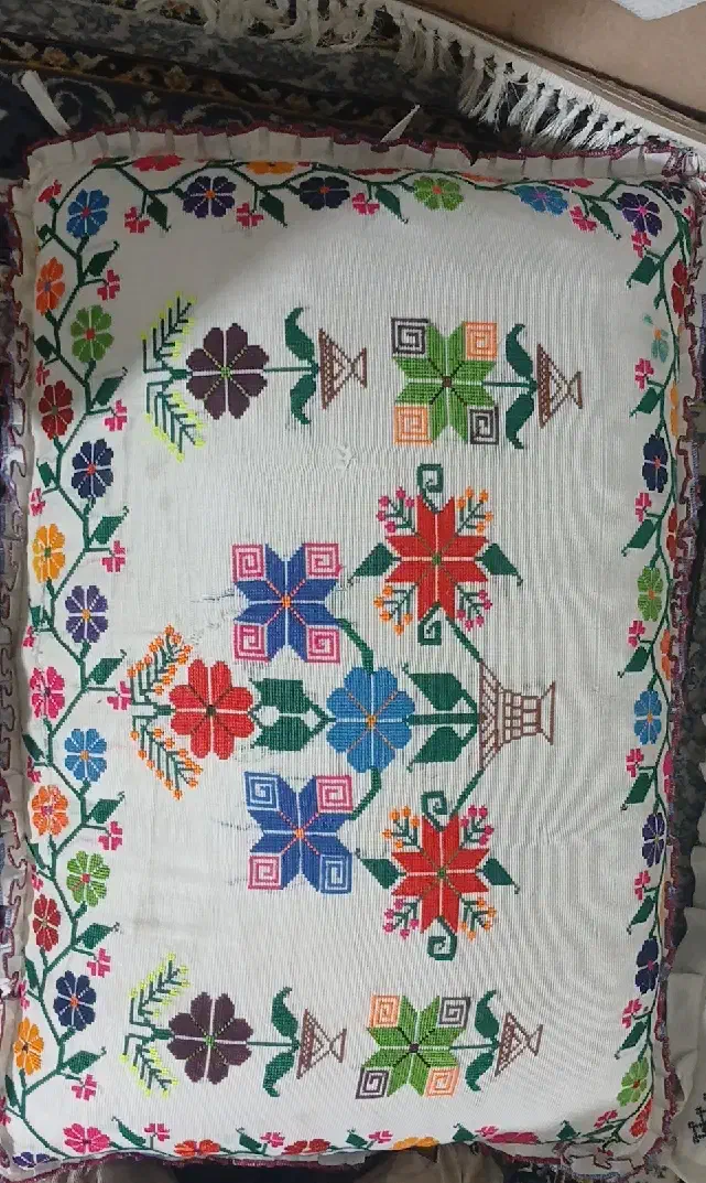 پوش بالشت|رختخواب، بالش، پتو|ایرانشهر, |دیوار