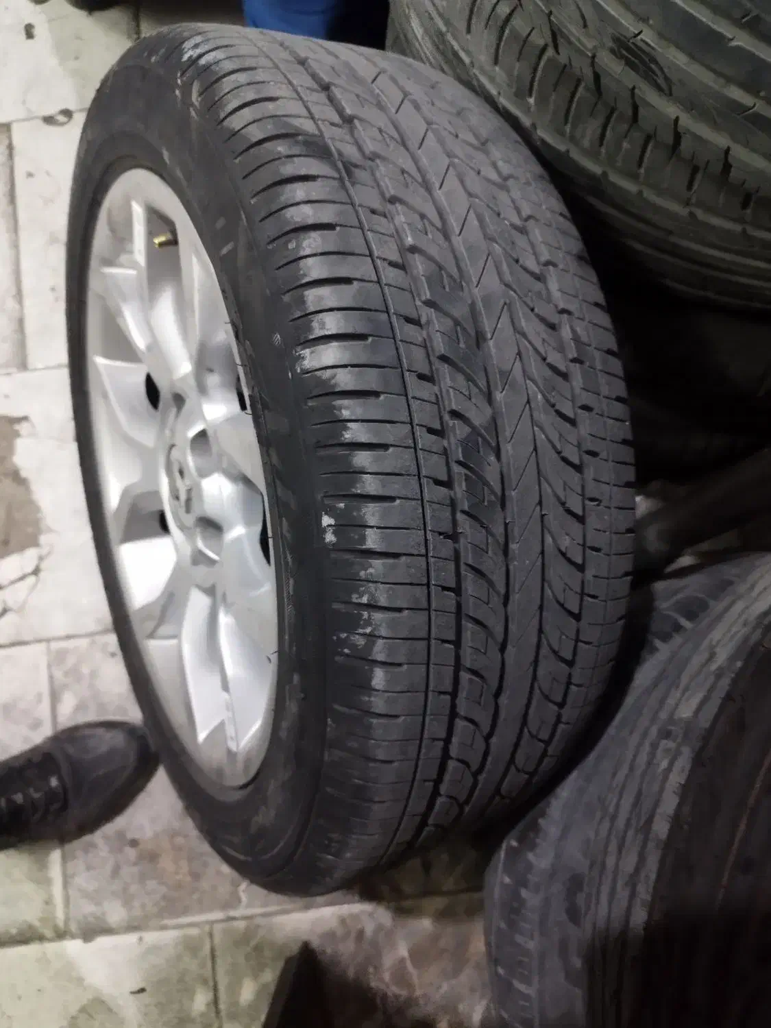 لاستیک دنا فاق کوتاه 205/50/16|قطعات یدکی و لوازم جانبی|شاهینشهر, اقبال لاهوری|دیوار