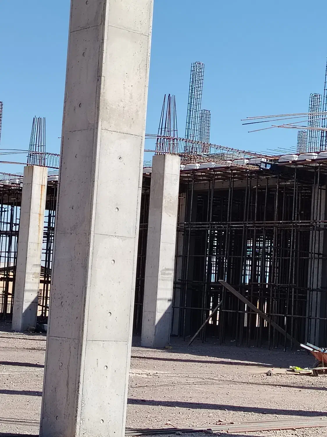 کارگر آزماتوربند ساده|استخدام معماری، عمران و ساختمانی|اشتهارد, |دیوار