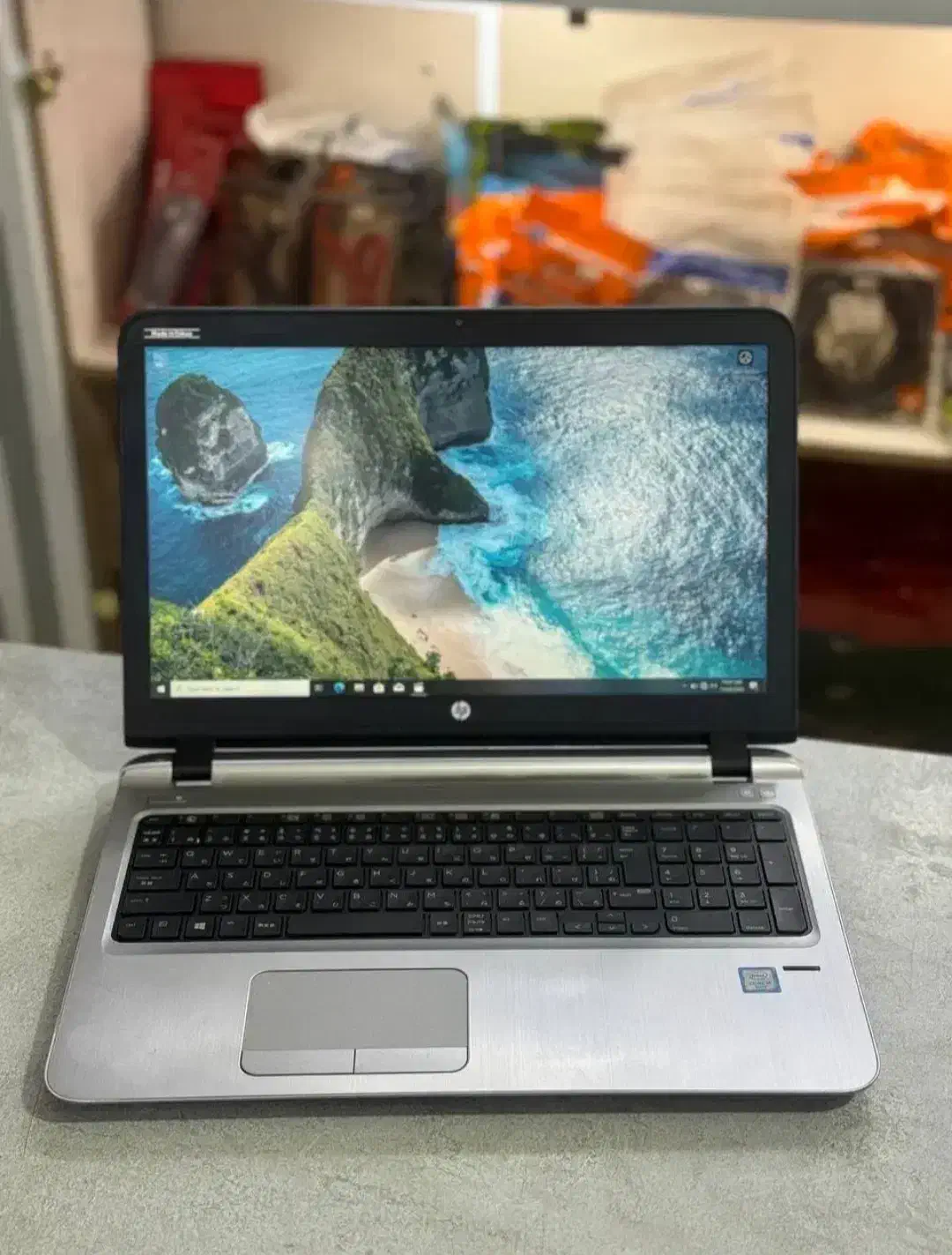 لپتاپ Hp رم 8 هارد ssd|رایانه همراه|دوگنبدان, |دیوار